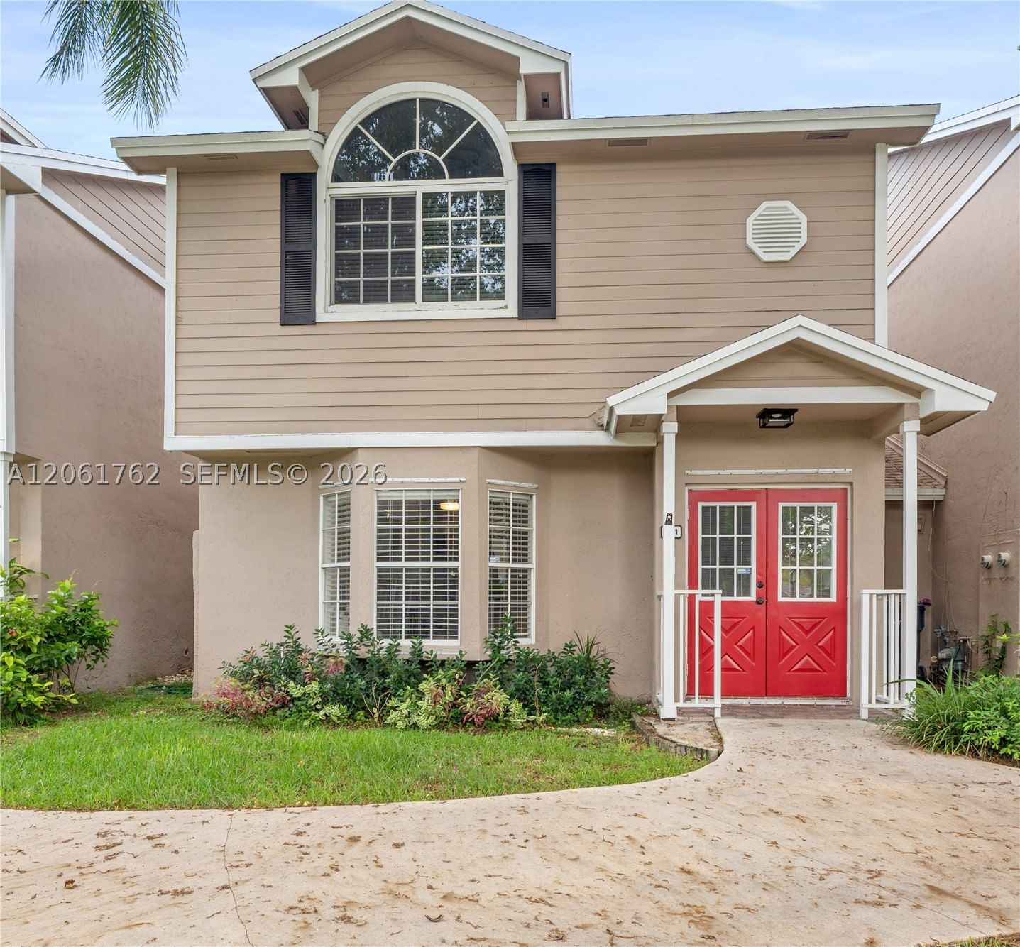 Real estate property located at 12201 148th St #201, Miami-dade, Courtyards Of Deerwood Co, Miami, FL