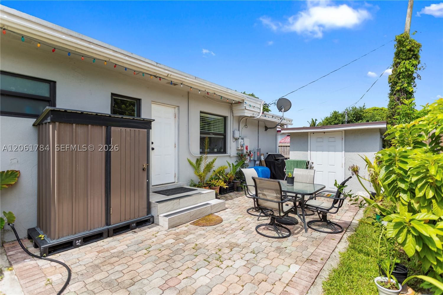Real estate property located at 2407 Dewey St, Broward, Hollywood Highlands Park, Hollywood, FL