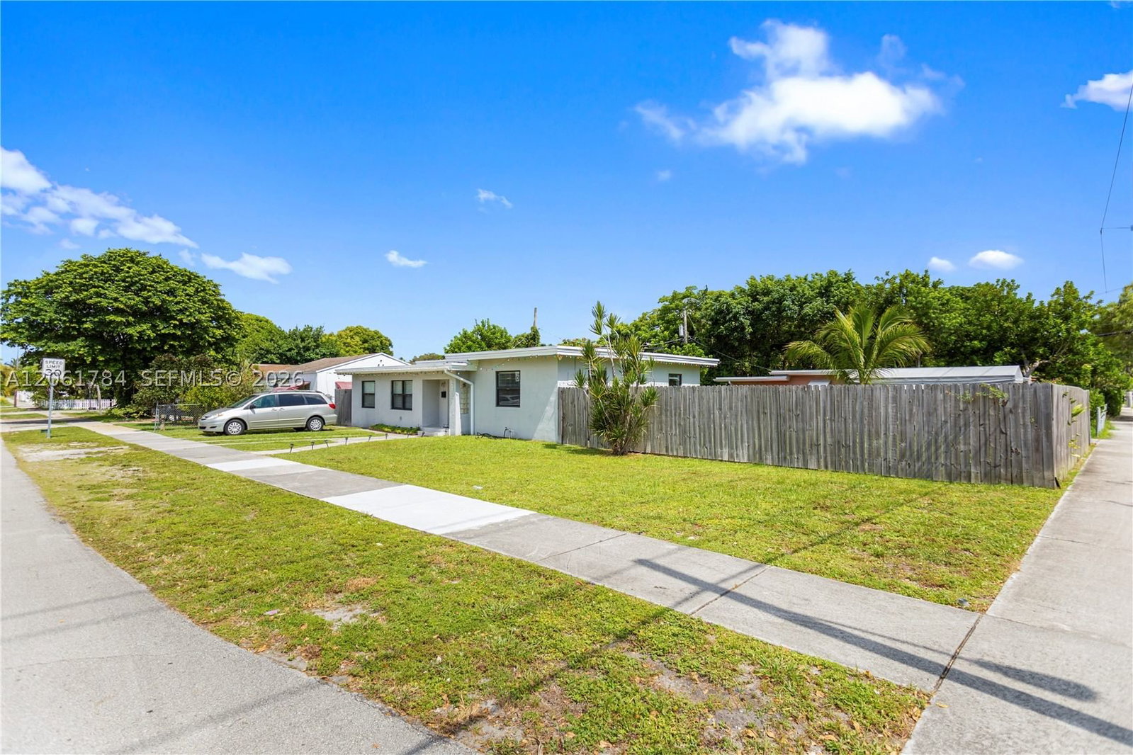 Real estate property located at 2407 Dewey St, Broward, Hollywood Highlands Park, Hollywood, FL