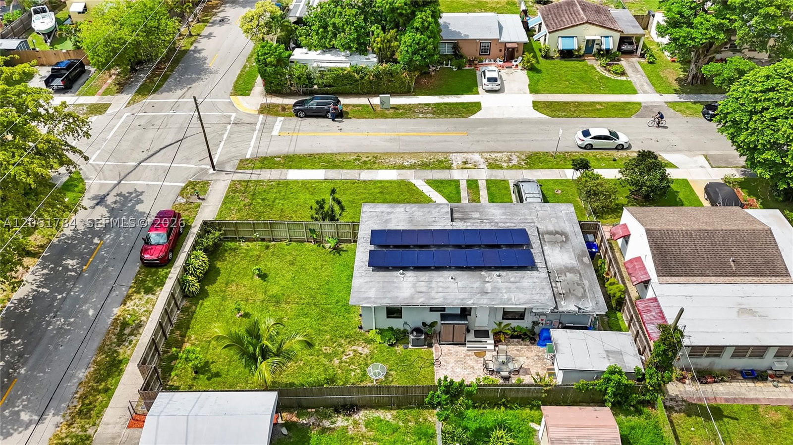 Real estate property located at 2407 Dewey St, Broward, Hollywood Highlands Park, Hollywood, FL