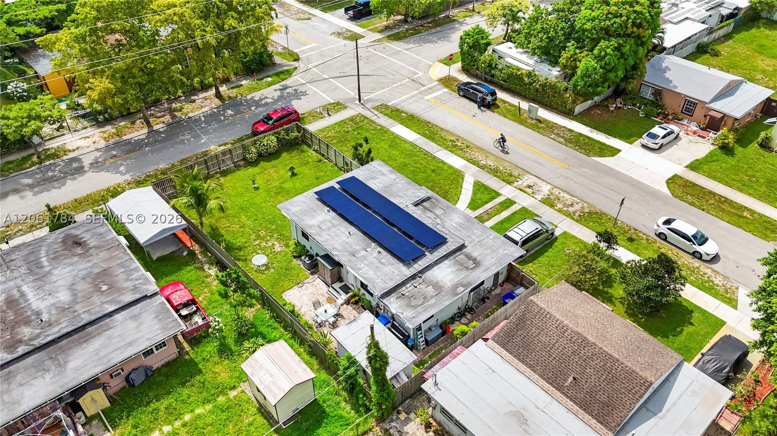 Real estate property located at 2407 Dewey St, Broward, Hollywood Highlands Park, Hollywood, FL
