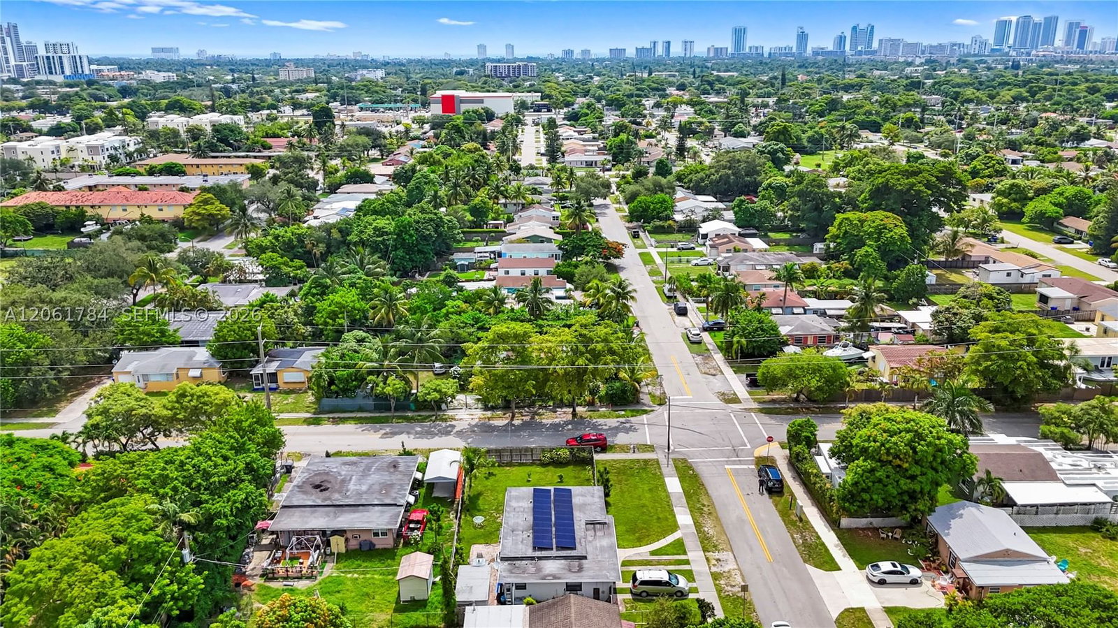 Real estate property located at 2407 Dewey St, Broward, Hollywood Highlands Park, Hollywood, FL