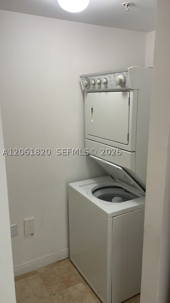 Real estate property located at 1755 Hallandale Beach Blvd #1605E, Broward, Duo Condominium East, Hallandale Beach, FL
