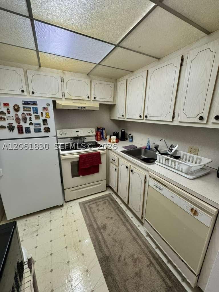 Real estate property located at 568 Mansfield N #568, Palm Beach, Mansfield At Century Vill, Boca Raton, FL