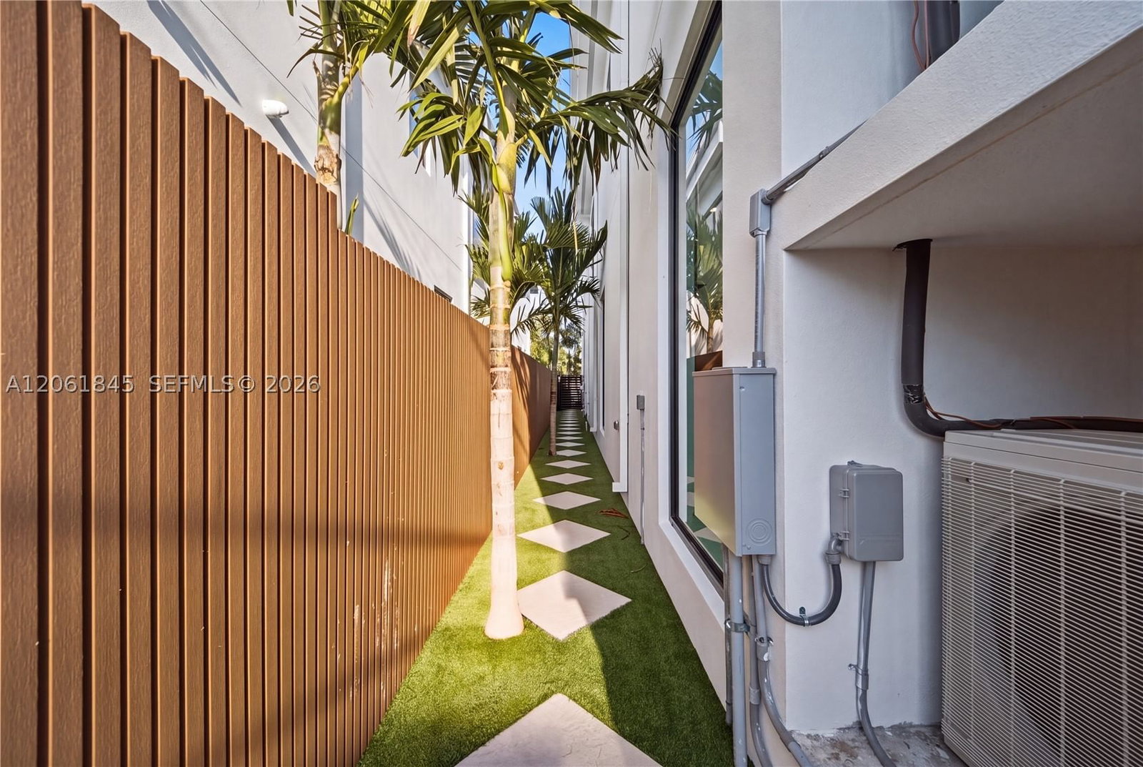 Real estate property located at 1320 16th Ter, Broward, Progresso, Fort Lauderdale, FL