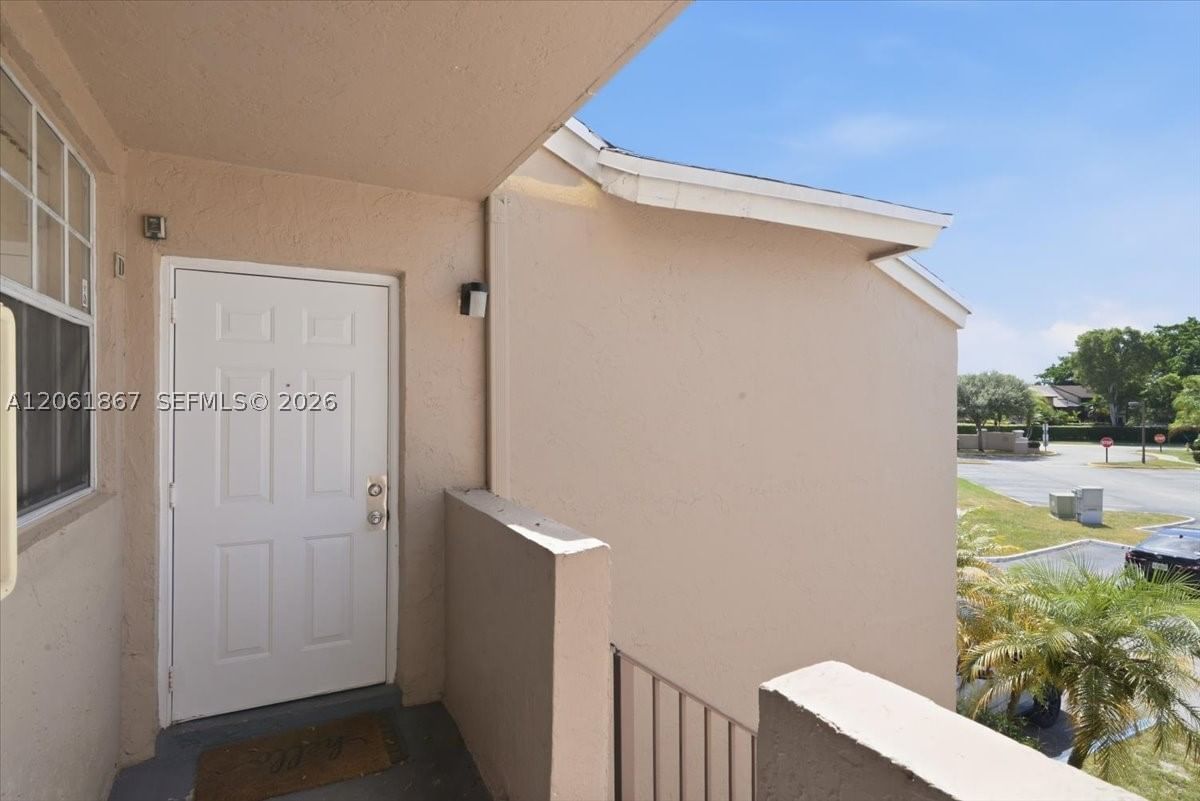 Real estate property located at 2121 96th Ter #14D, Broward, Reflections, Pembroke Pines, FL