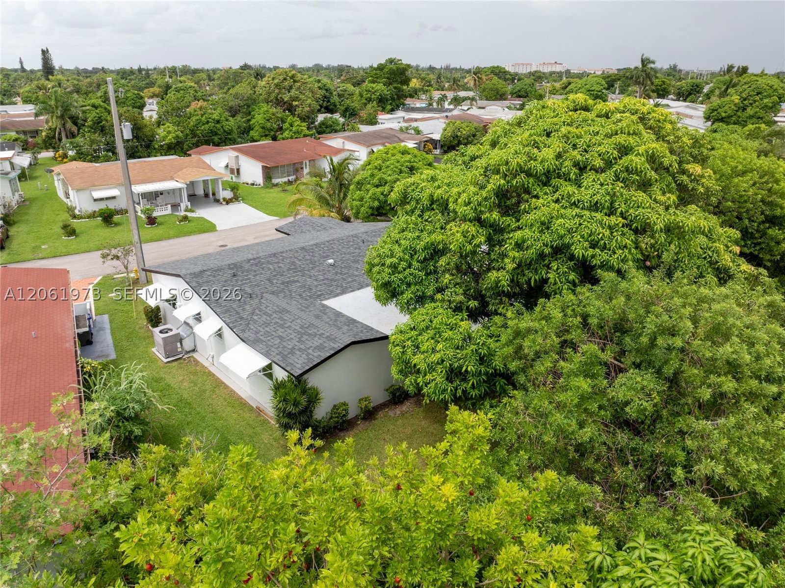 Real estate property located at 4595 43rd Ct, Broward, Oakland Estates 1st Sec, Lauderdale Lakes, FL