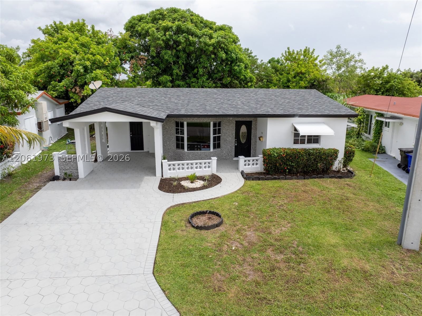 Real estate property located at 4595 43rd Ct, Broward, Oakland Estates 1st Sec, Lauderdale Lakes, FL