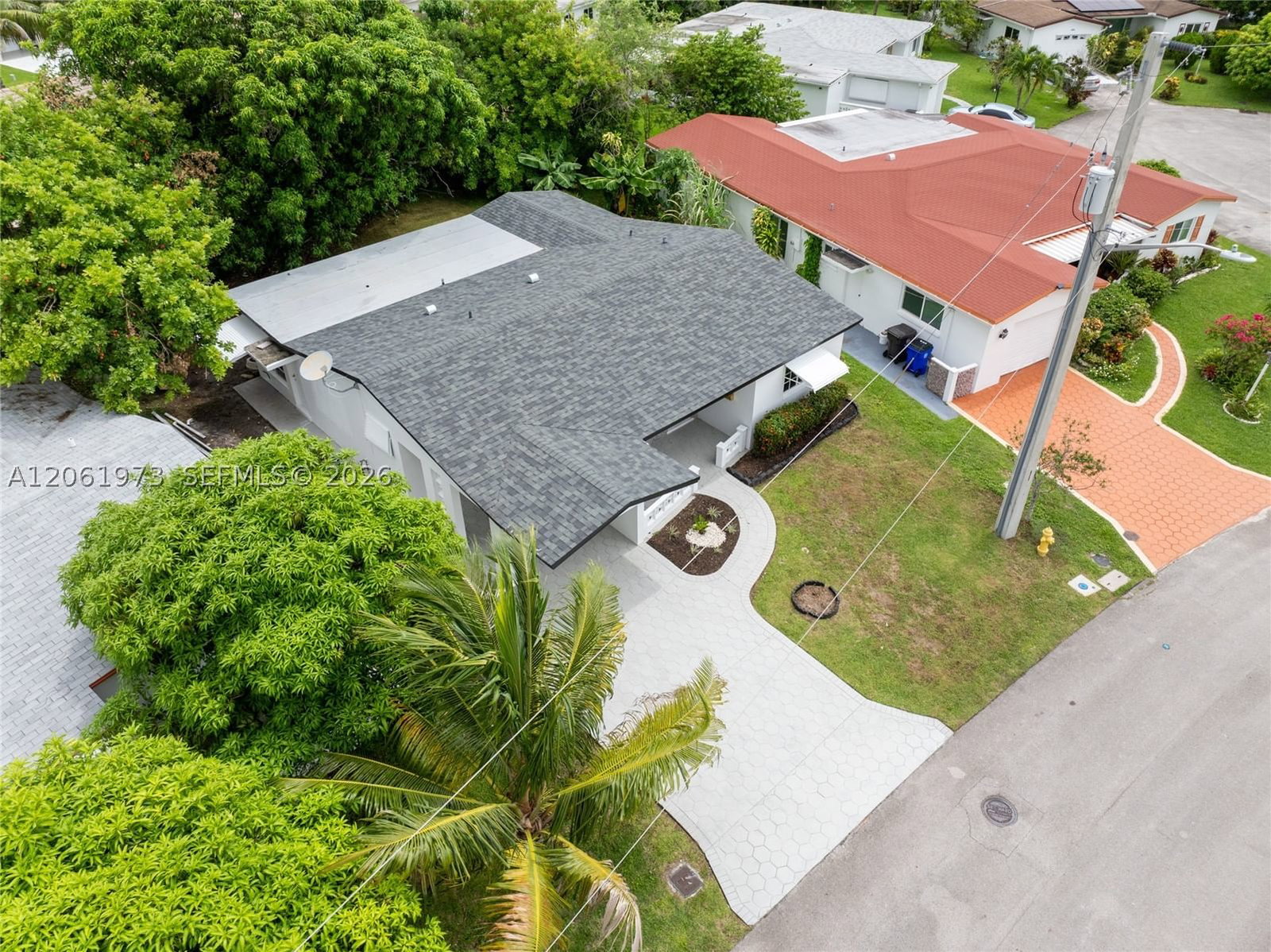 Real estate property located at 4595 43rd Ct, Broward, Oakland Estates 1st Sec, Lauderdale Lakes, FL