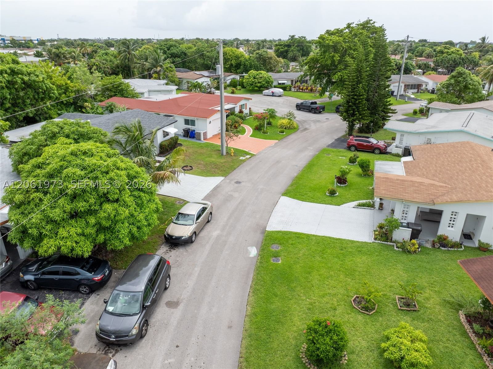 Real estate property located at 4595 43rd Ct, Broward, Oakland Estates 1st Sec, Lauderdale Lakes, FL