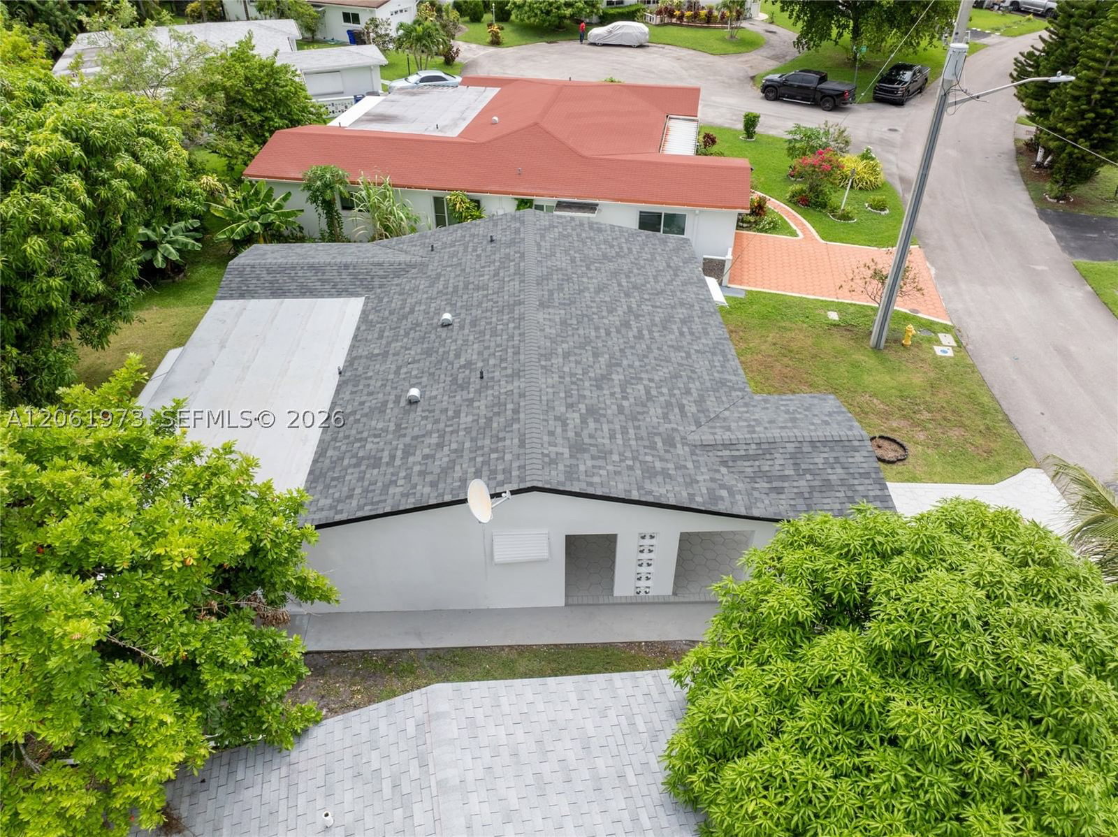 Real estate property located at 4595 43rd Ct, Broward, Oakland Estates 1st Sec, Lauderdale Lakes, FL