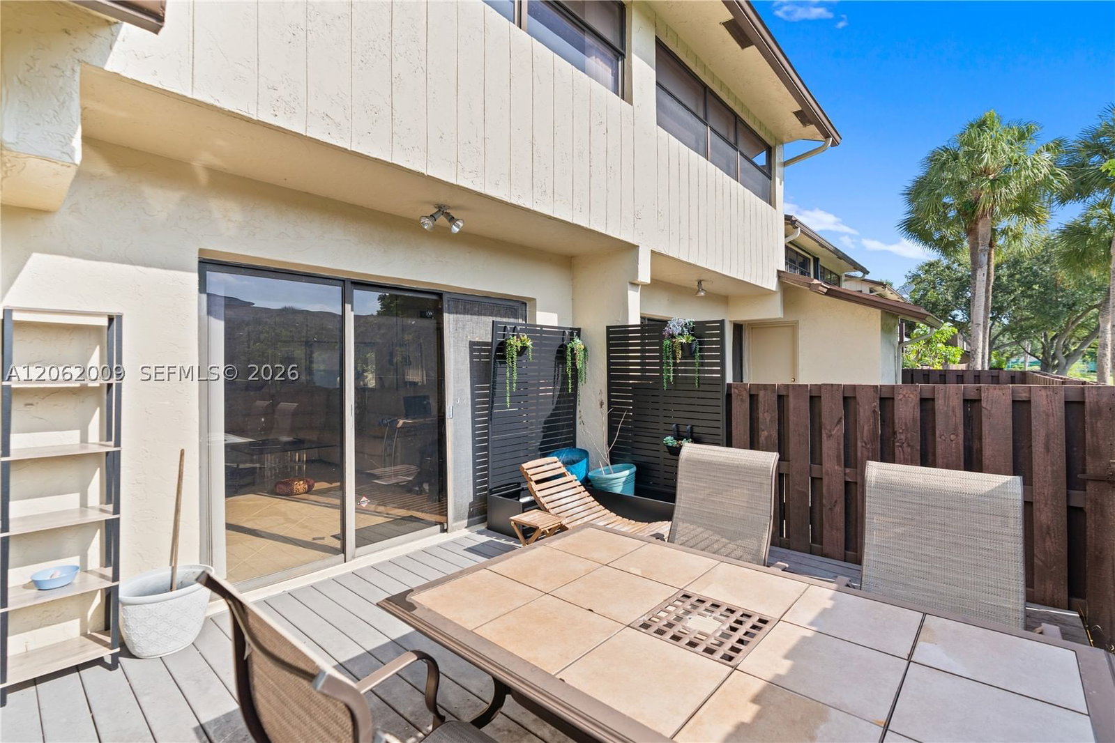 Real estate property located at 7640 79th Ave L6, Broward, Bonaire Village At Woodmo, Tamarac, FL