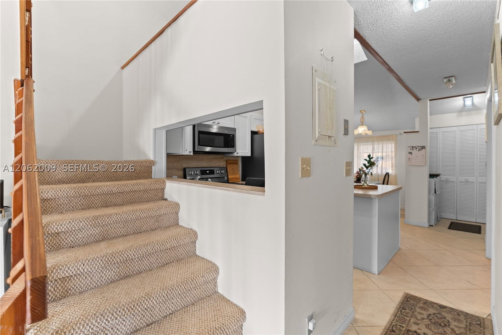 Real estate property located at 7640 79th Ave L6, Broward, Bonaire Village At Woodmo, Tamarac, FL