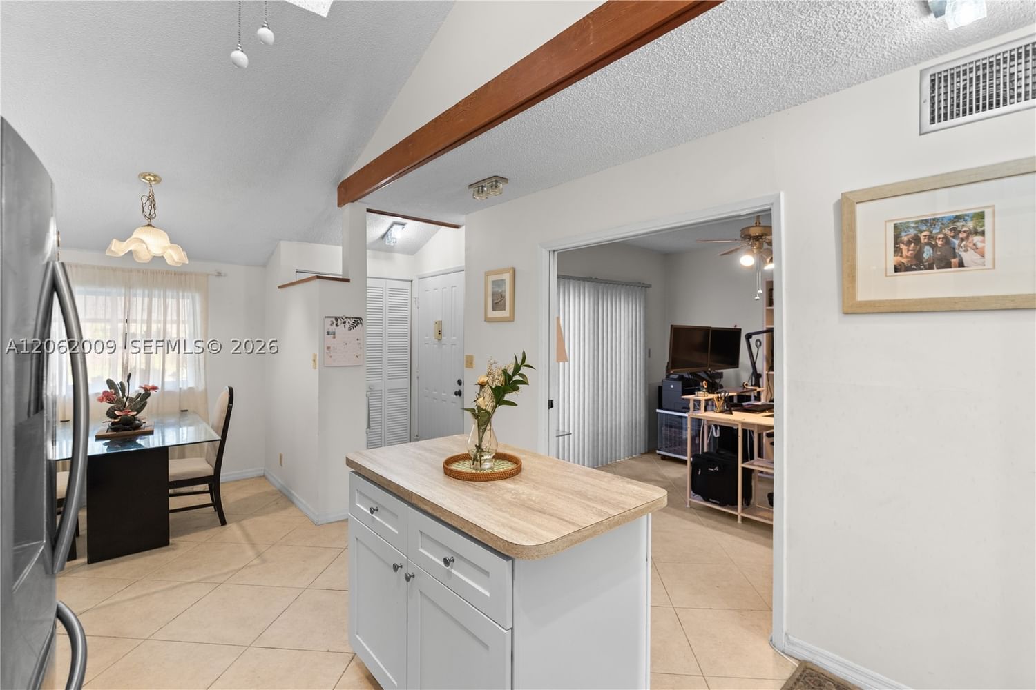 Real estate property located at 7640 79th Ave L6, Broward, Bonaire Village At Woodmo, Tamarac, FL