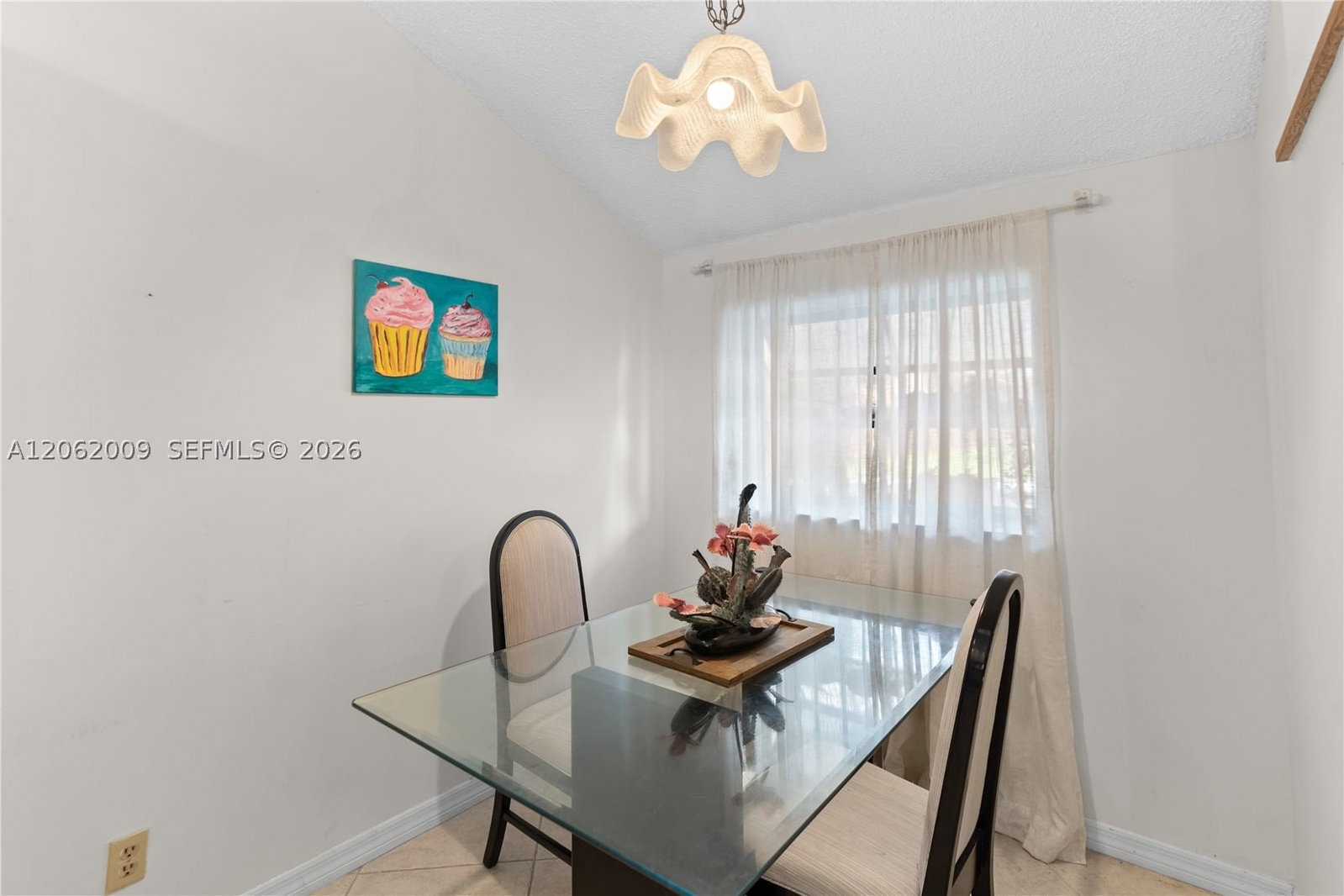 Real estate property located at 7640 79th Ave L6, Broward, Bonaire Village At Woodmo, Tamarac, FL