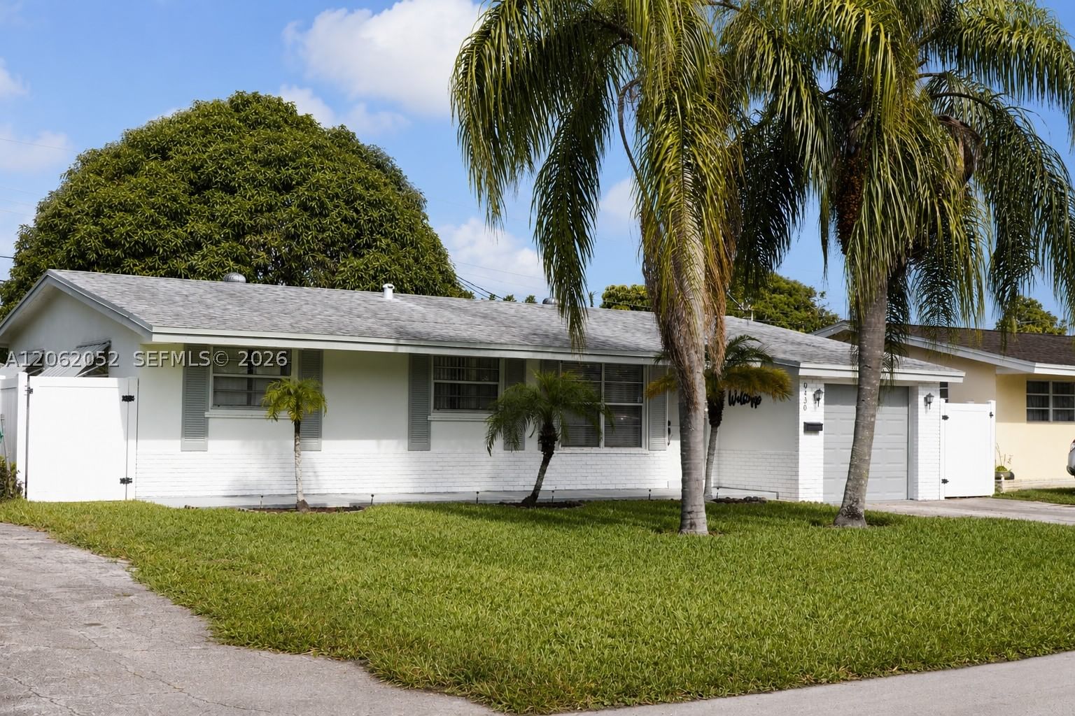 Real estate property located at 2430 Sabal Palm Dr, Broward, Miramar Sec 13, Miramar, FL