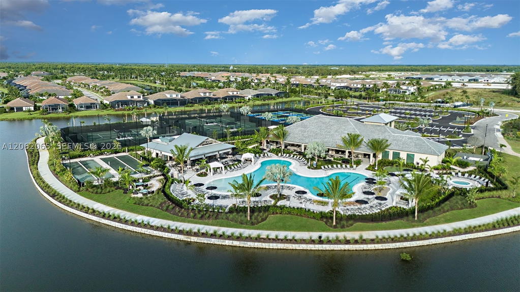 Real estate property located at 15756 Modena Street, Collier, Esplanade By The Island, Naples, FL