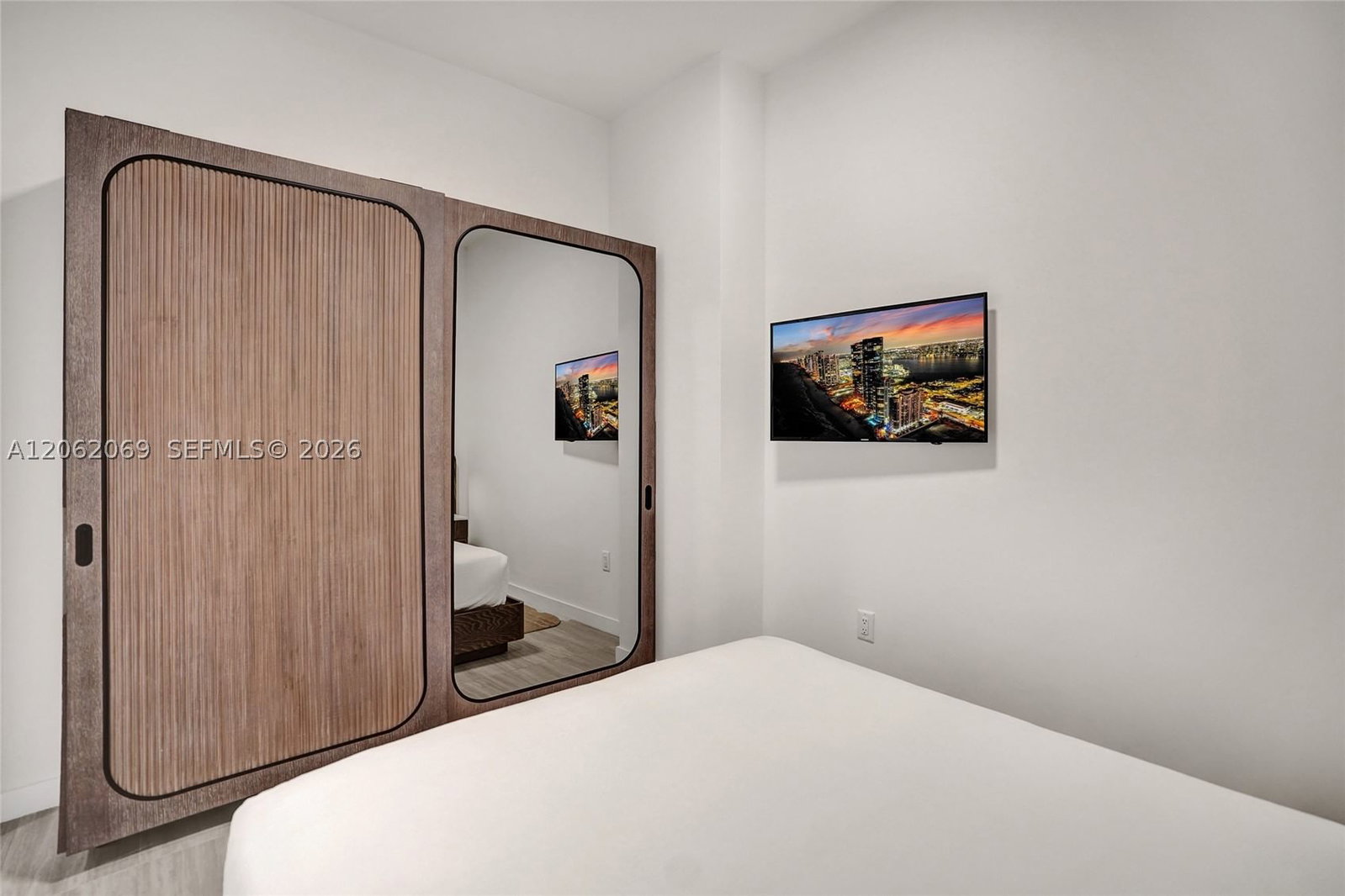 Real estate property located at 580 72nd St #1809, Miami-dade, 72 Park Miami Beach, Miami Beach, FL