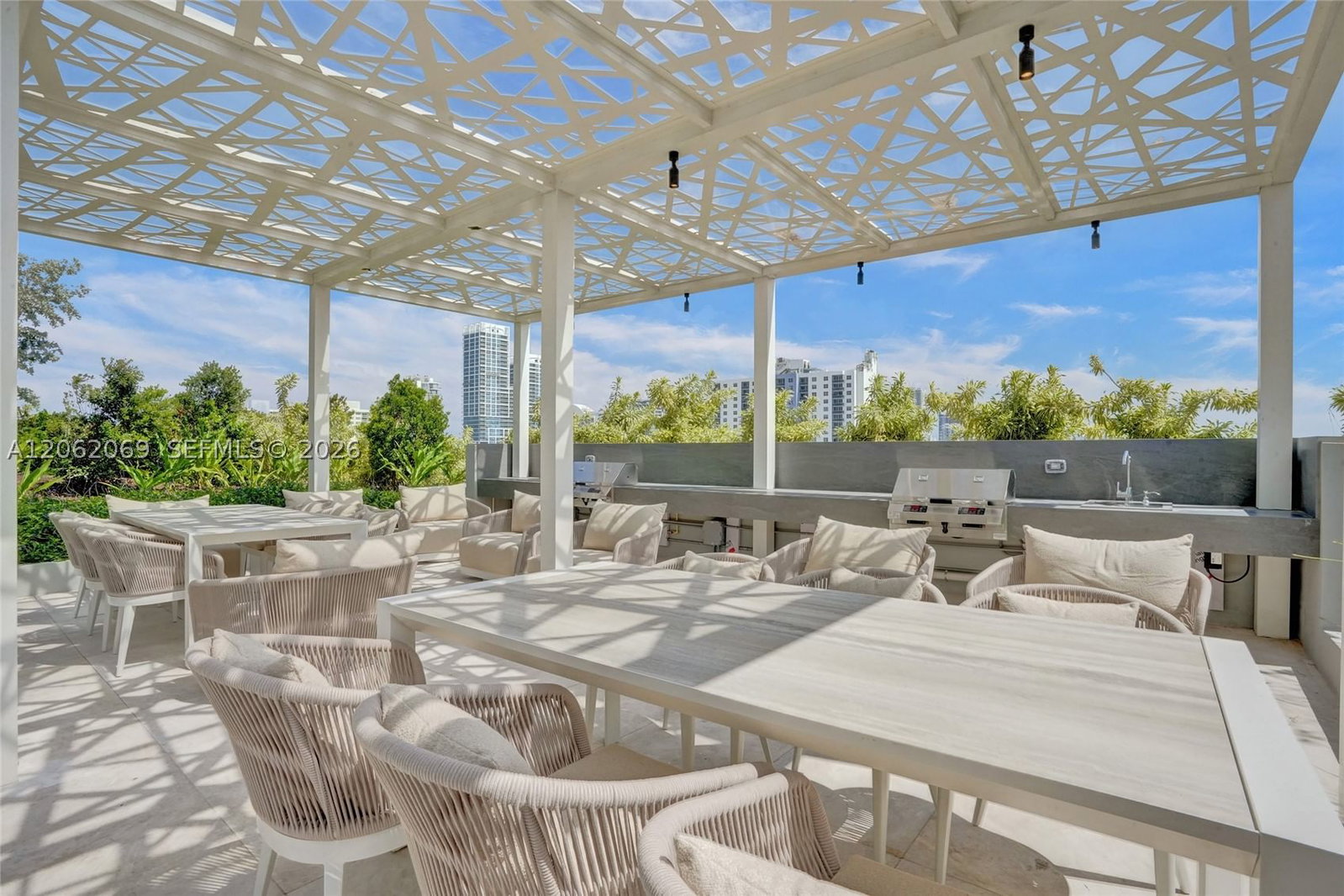 Real estate property located at 580 72nd St #1809, Miami-dade, 72 Park Miami Beach, Miami Beach, FL