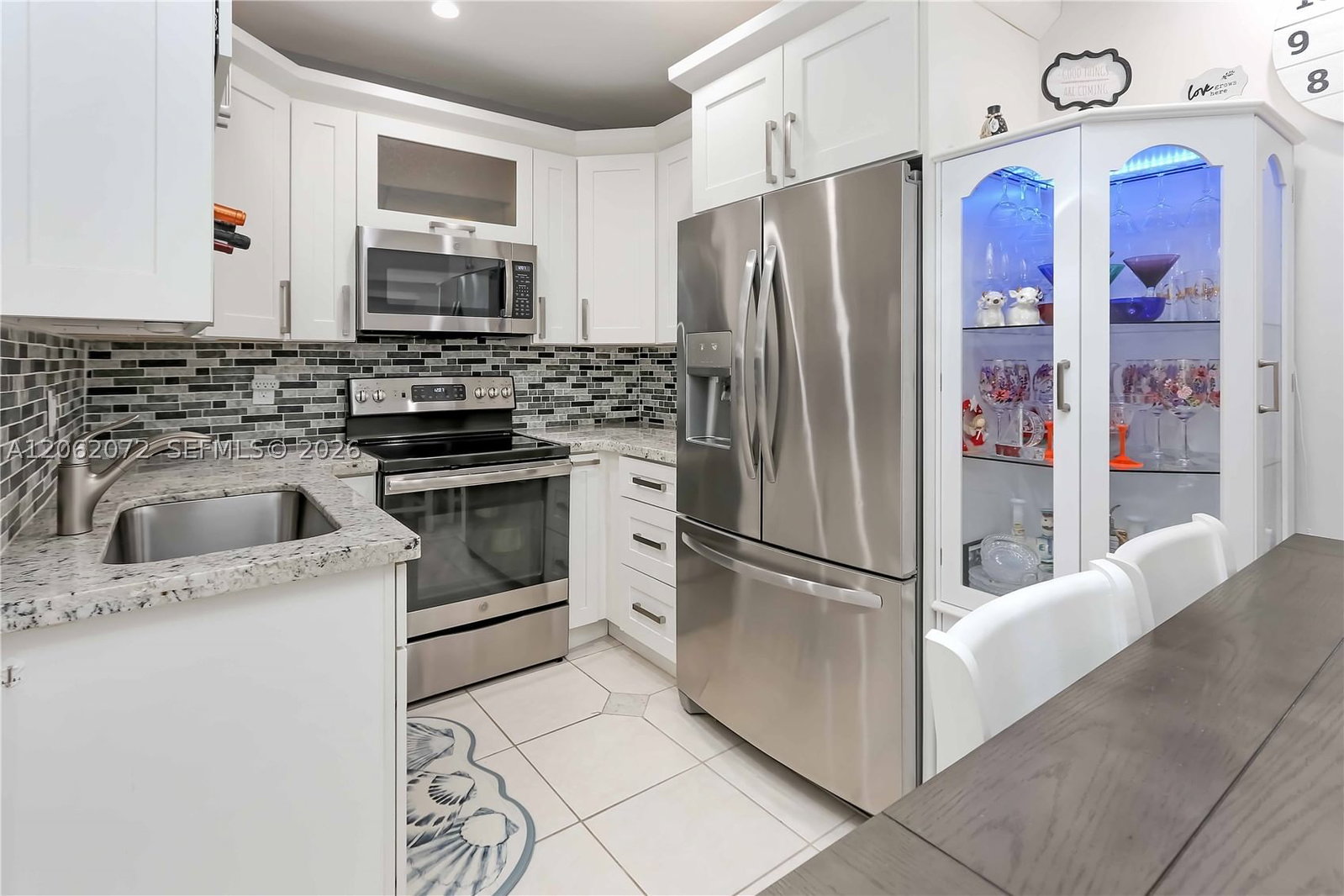 Real estate property located at 1700 Pierce St #703, Broward, St Francis Apts Co-op, Hollywood, FL