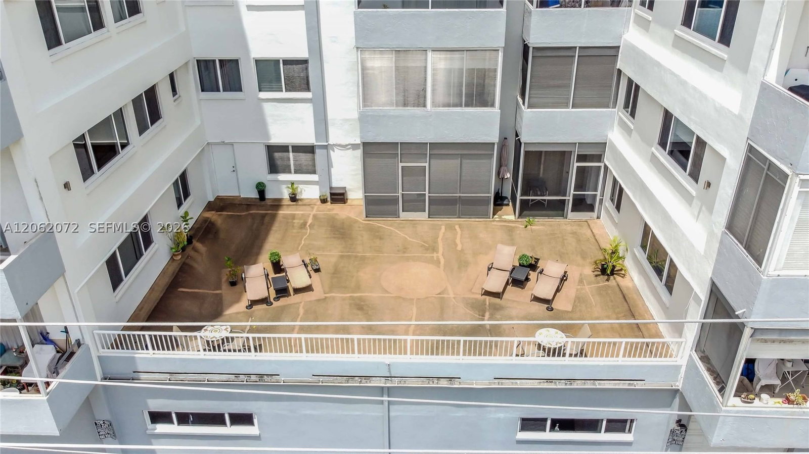 Real estate property located at 1700 Pierce St #703, Broward, St Francis Apts Co-op, Hollywood, FL