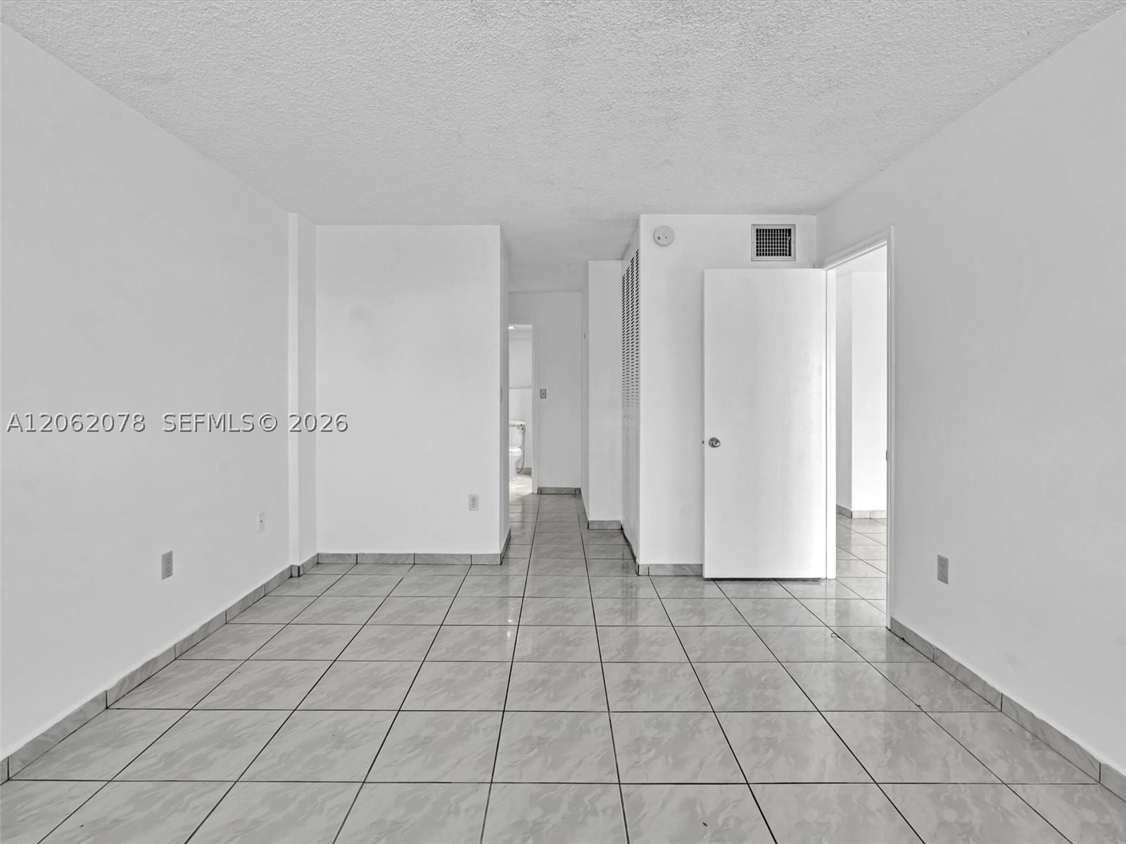 Real estate property located at 3849 169th St #405, Miami-dade, Eden Isles Condo Part 3, North Miami Beach, FL