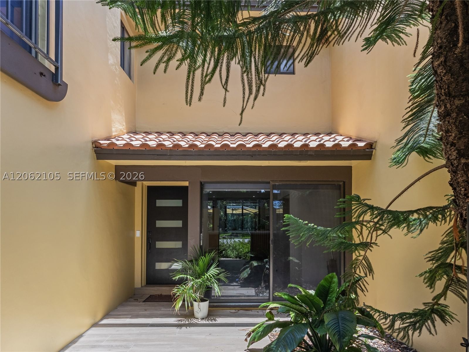 Real estate property located at 9853 Costa Del Sol Blvd #103-F, Miami-dade, Costa Del Sol Condo E, Doral, FL