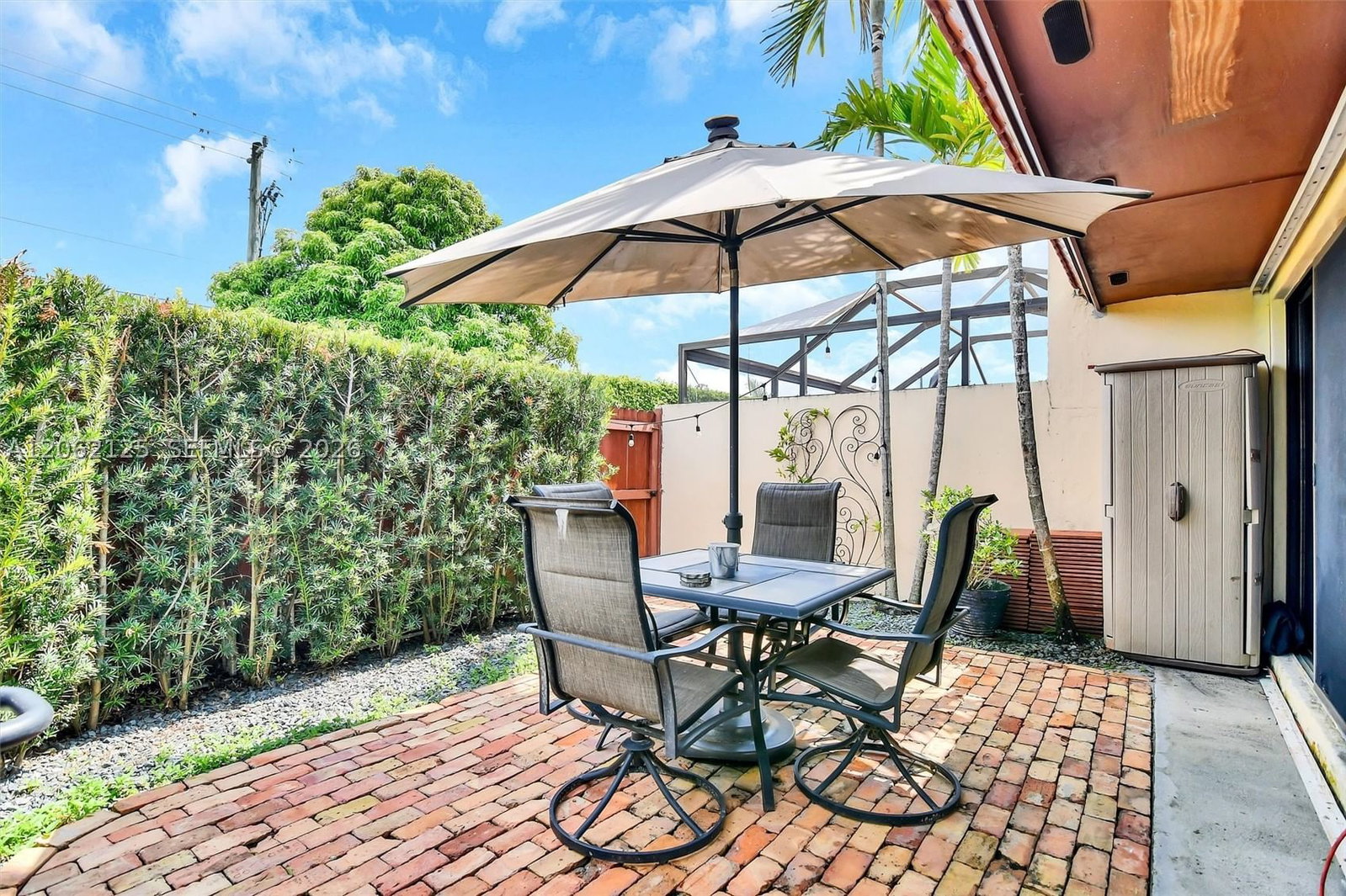 Real estate property located at 11743 112th Ter, Miami-dade, Woodstock Townhomes Sec 1, Miami, FL