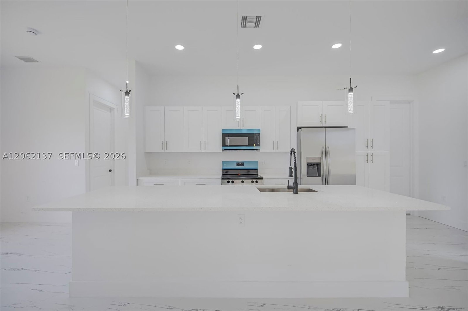 Real estate property located at 466 LACONIC AVE, Lee, N/a, Lehigh Acres, FL