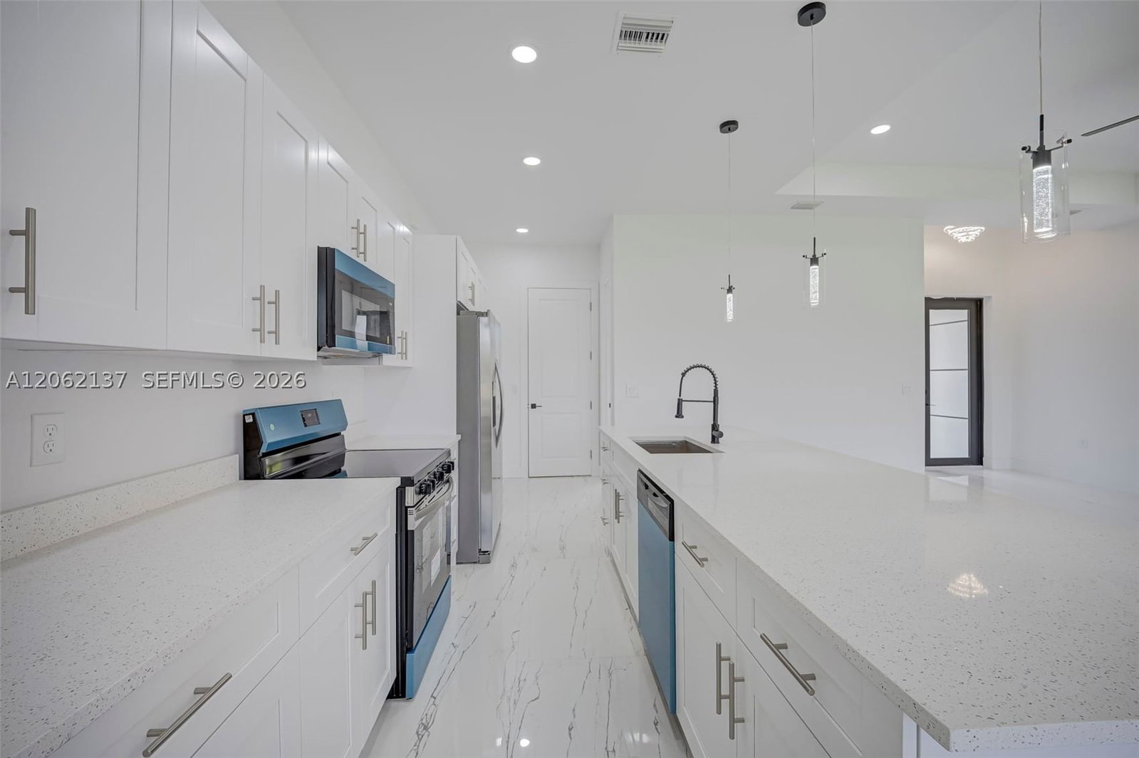 Real estate property located at 466 LACONIC AVE, Lee, N/a, Lehigh Acres, FL