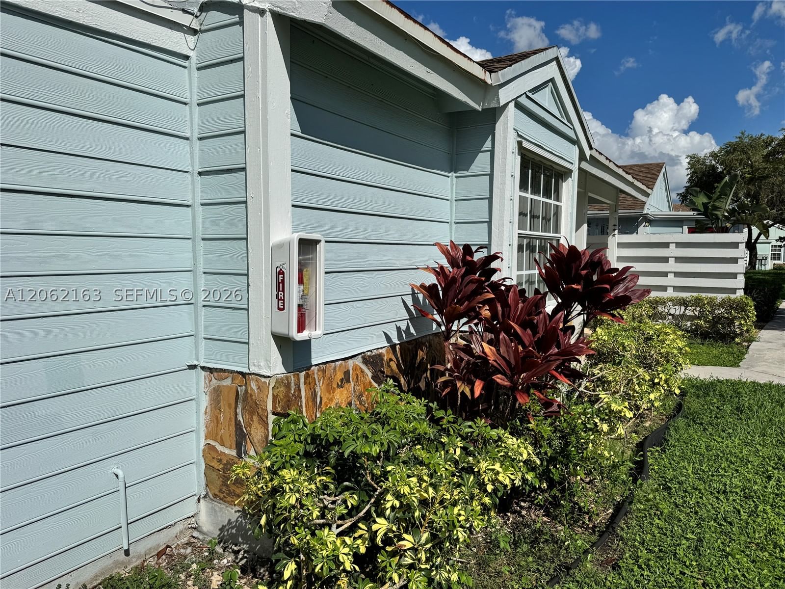 Real estate property located at 14700 139th Ave #4-40, Miami-dade, Vilg Homes Country Walk C, Miami, FL