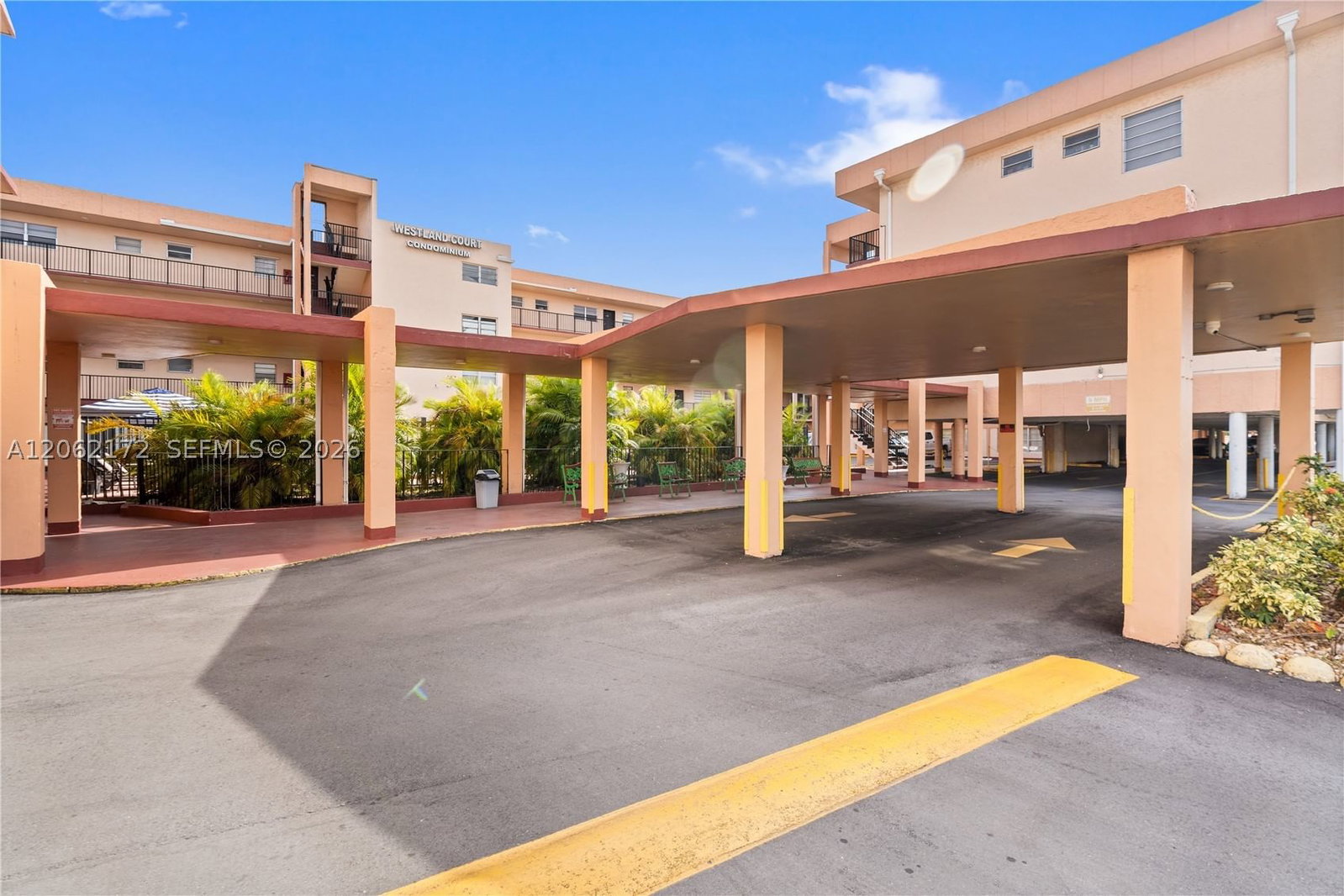 Real estate property located at 1855 60th St #407, Miami-dade, Westland Courts Condo, Hialeah, FL
