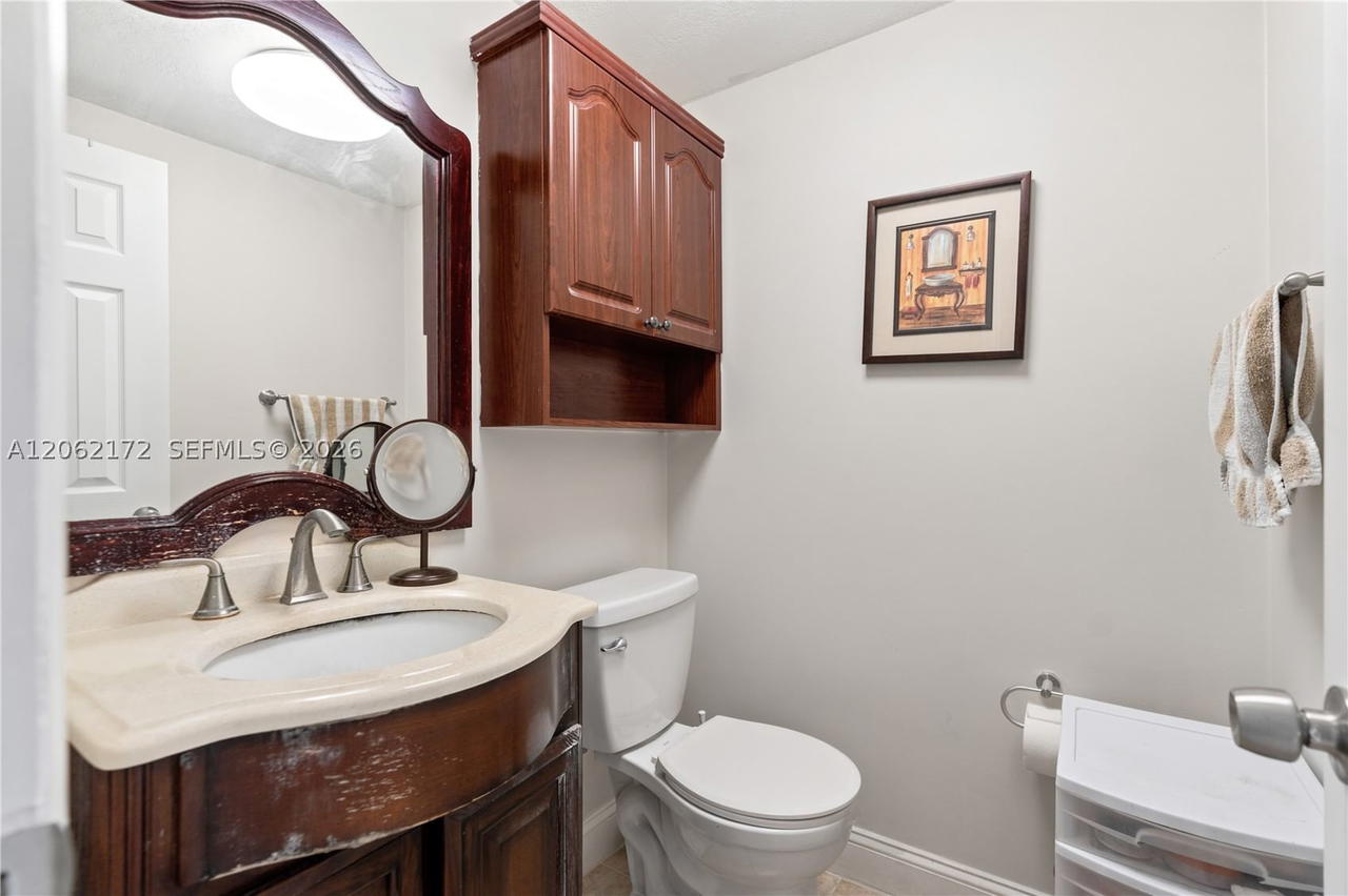 Real estate property located at 1855 60th St #407, Miami-dade, Westland Courts Condo, Hialeah, FL