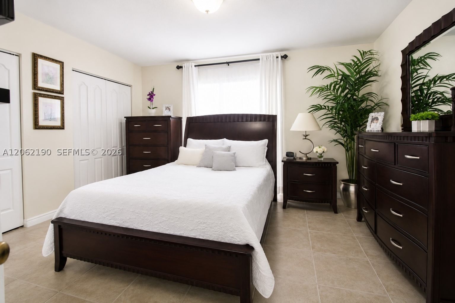 Real estate property located at 7251 113th Ct Cir, Miami-dade, Chestnut Woods, Miami, FL