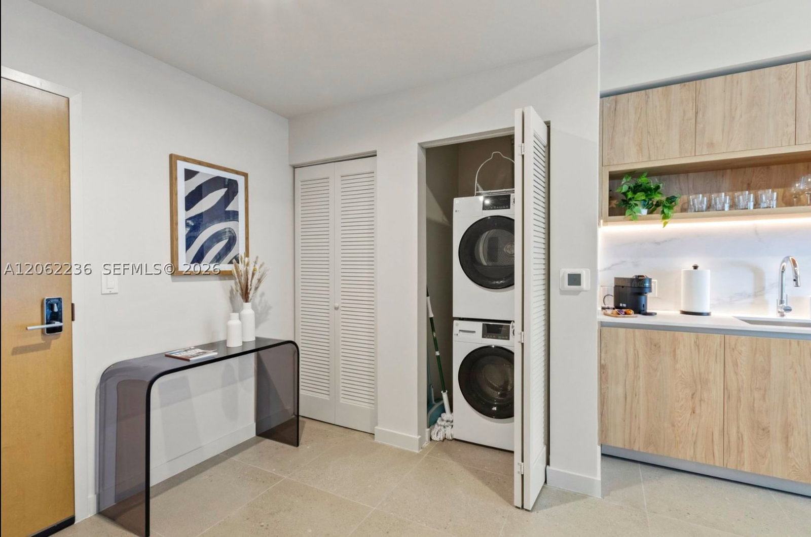 Real estate property located at 11 6th St #2303, Miami-dade, The Crosby Miami Worldcent, Miami, FL
