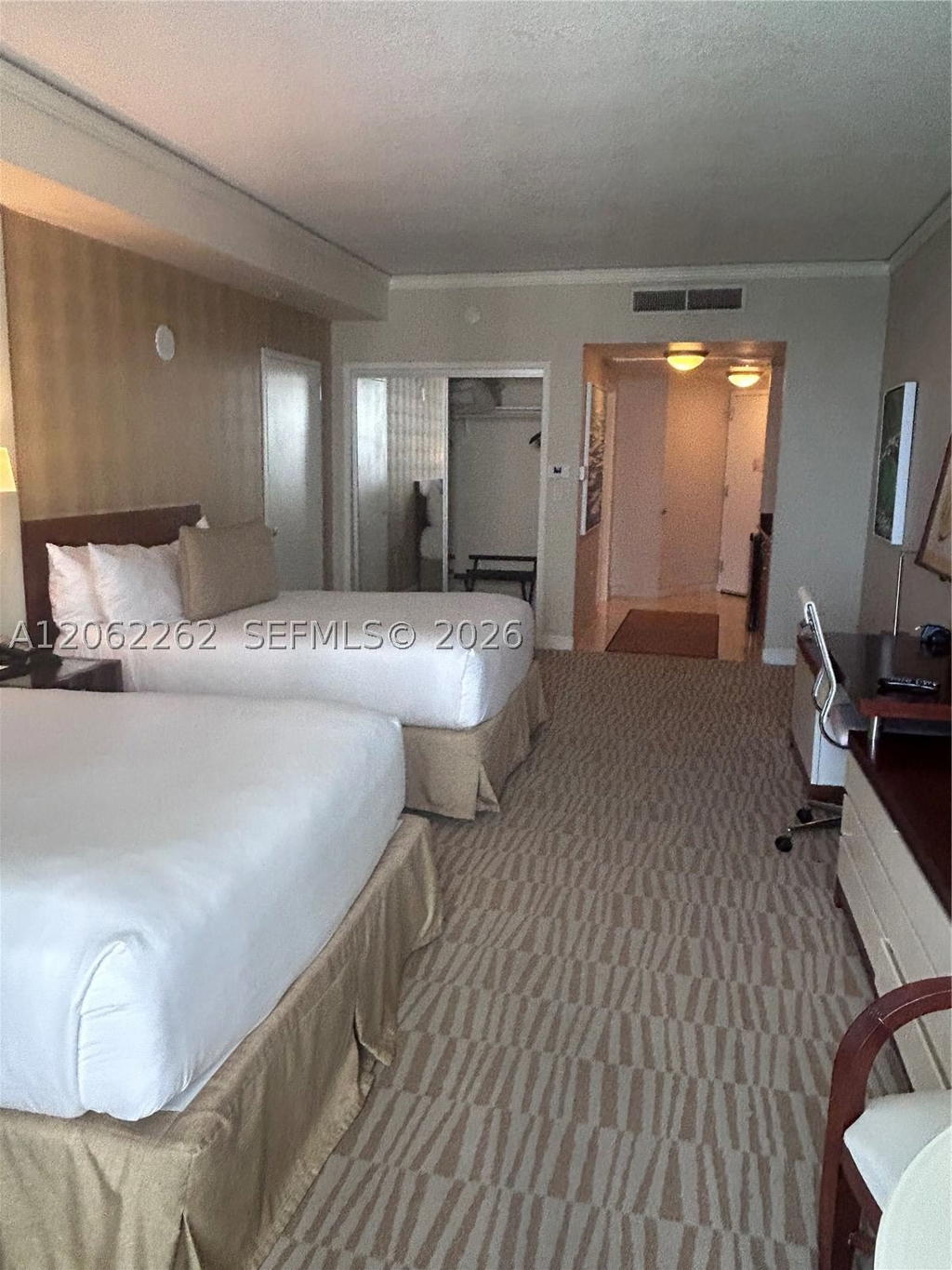 Real estate property located at 18001 Collins Ave #2206, Miami-dade, Trump International Sones, Sunny Isles Beach, FL