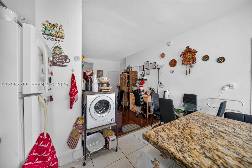 Real estate property located at 836 10th St #8, Miami-dade, The Lorena Condo, Miami Beach, FL