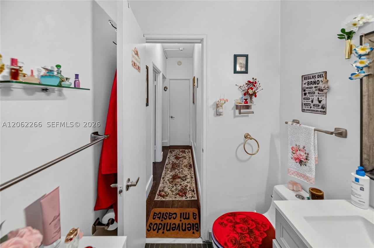 Real estate property located at 836 10th St #8, Miami-dade, The Lorena Condo, Miami Beach, FL