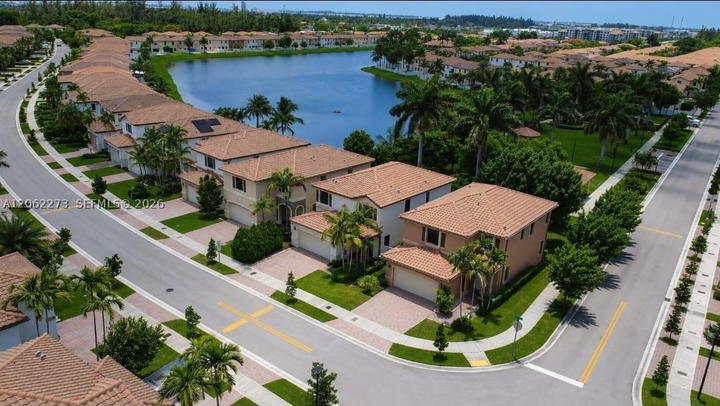 Real estate property located at 8890 33rd Ave, Miami-dade, Bellagio, Hialeah, FL