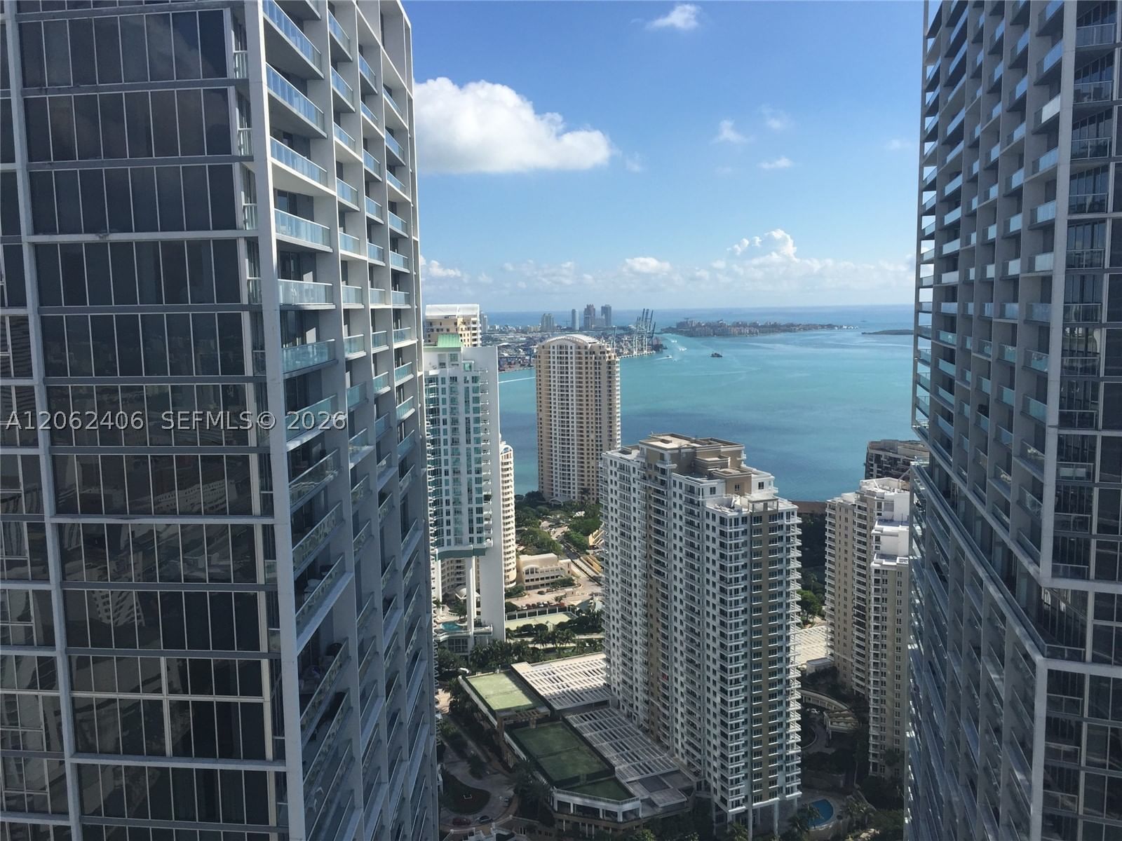 Real estate property located at 485 Brickell Ave #4711, Miami-dade, Icon Brickell Condo No 3, Miami, FL