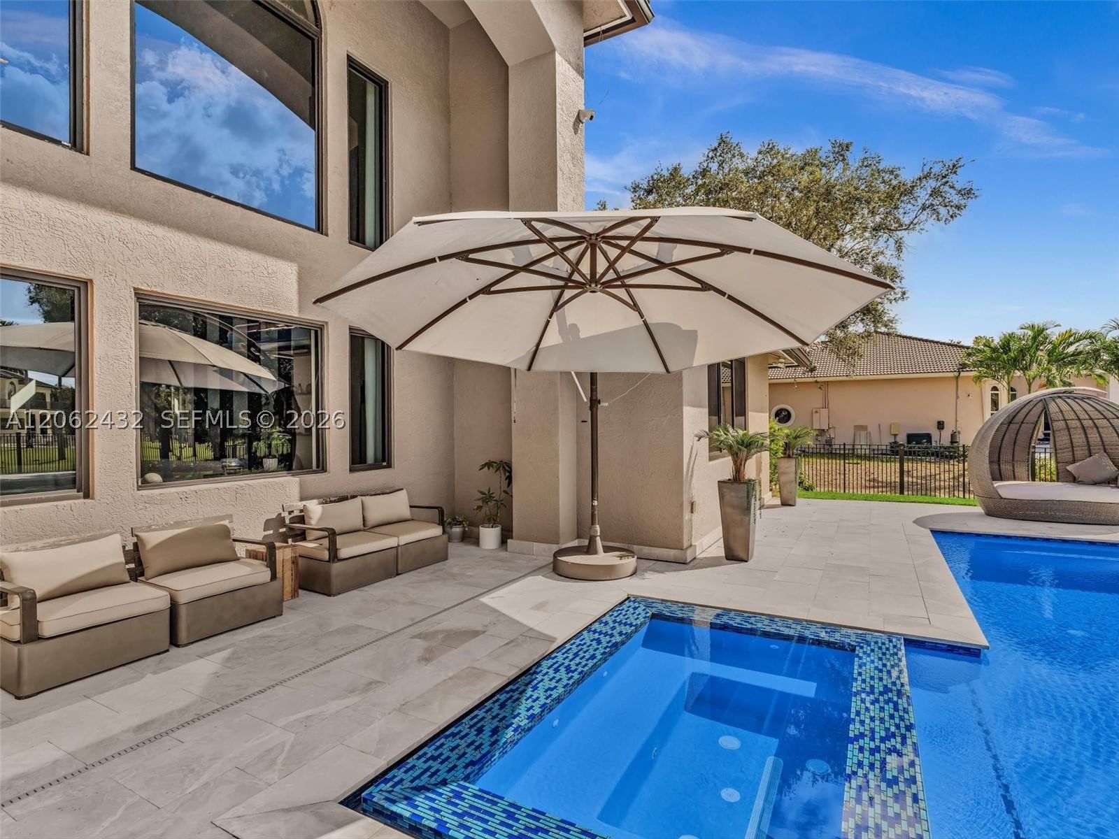 Real estate property located at 1021 115th Ave, Broward, Las Entradas, Plantation, FL