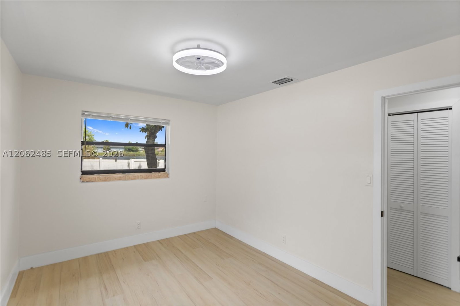 Real estate property located at 1000 23rd Ter, Broward, Esquire Lake Estates Sec, Pompano Beach, FL