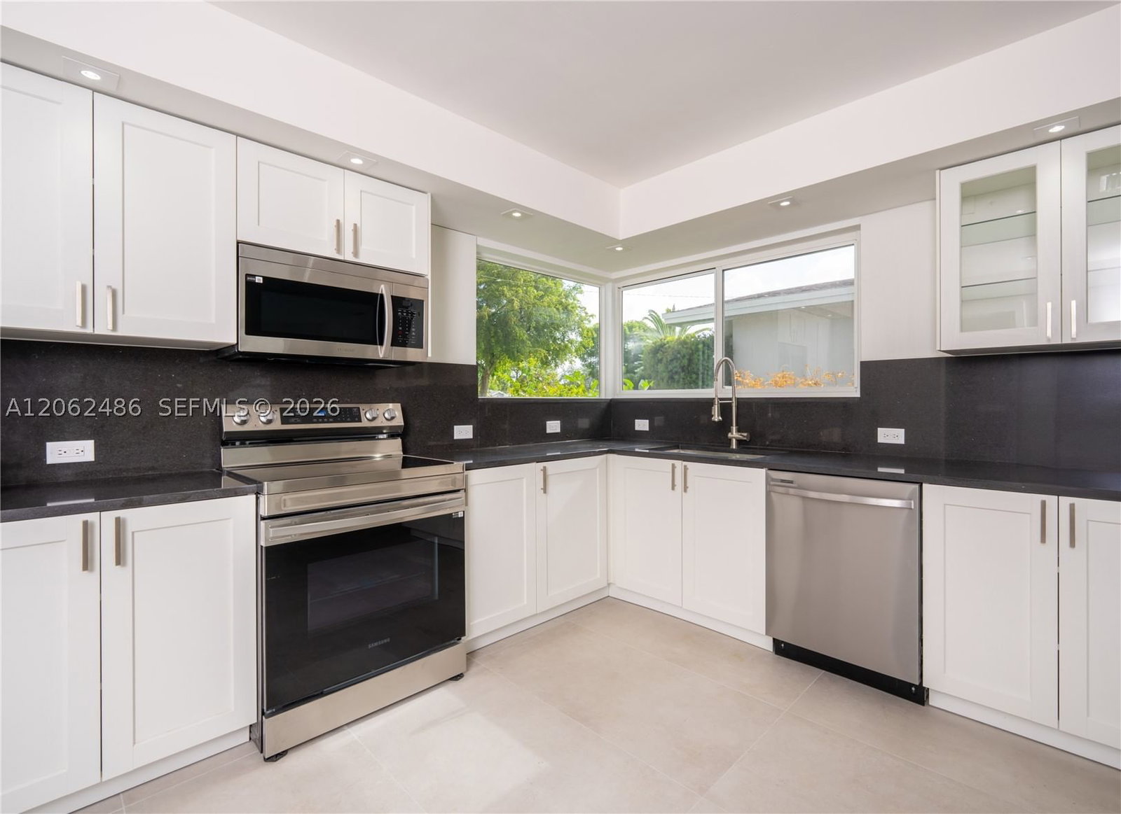 Real estate property located at 6640 SW 7 ST., Broward, Boulevard Heights Sec Ten, Pembroke Pines, FL
