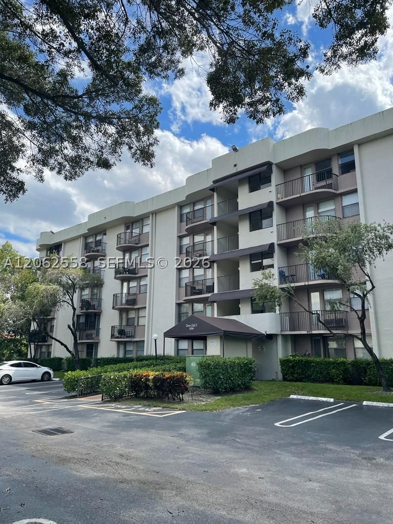 Real estate property located at 2771 Riverside Dr #307-A, Broward, Coral Springs Tower Club, Coral Springs, FL