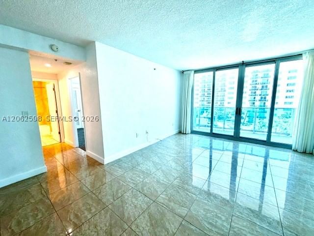 Real estate property located at 7501 Treasure Dr #5H, Miami-dade, Treasures On The Bay Ii C, North Bay Village, FL
