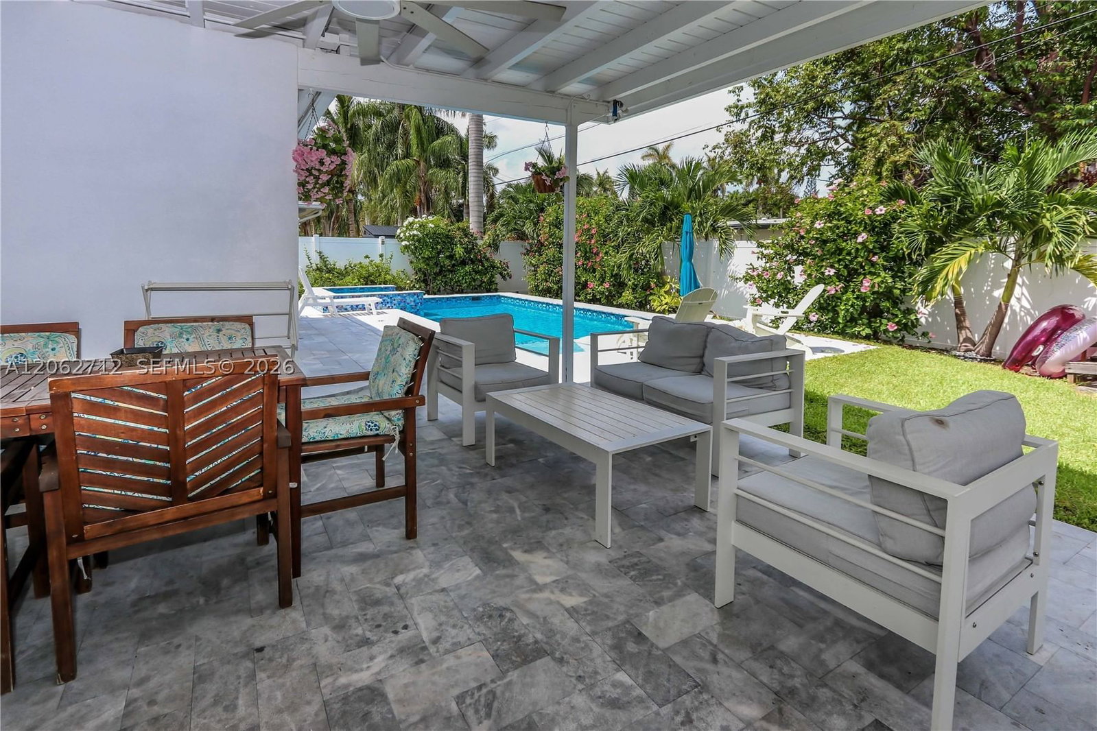Real estate property located at 1102 13th Ave, Broward, Country Club Homes, Hollywood, FL