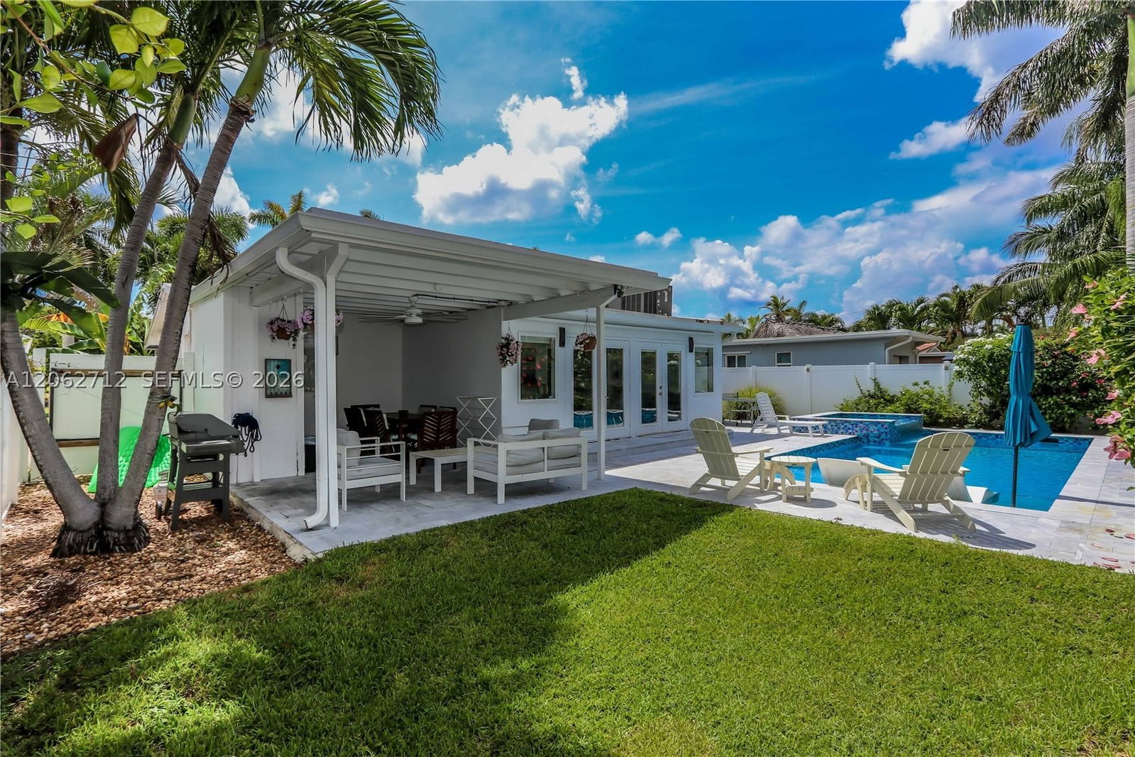 Real estate property located at 1102 13th Ave, Broward, Country Club Homes, Hollywood, FL
