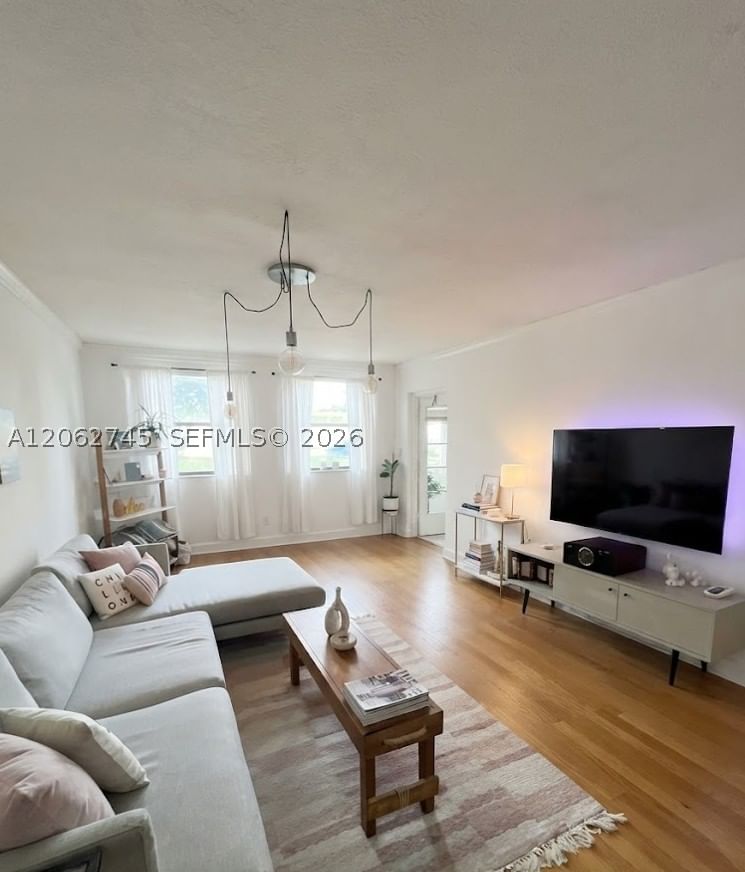 Real estate property located at 8100 Geneva Ct #137, Miami-dade, Las Vistas At Doral Condo, Doral, FL