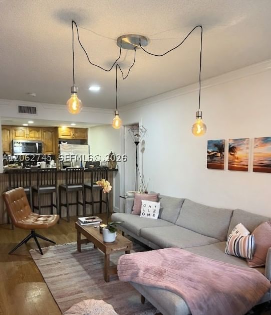 Real estate property located at 8100 Geneva Ct #137, Miami-dade, Las Vistas At Doral Condo, Doral, FL