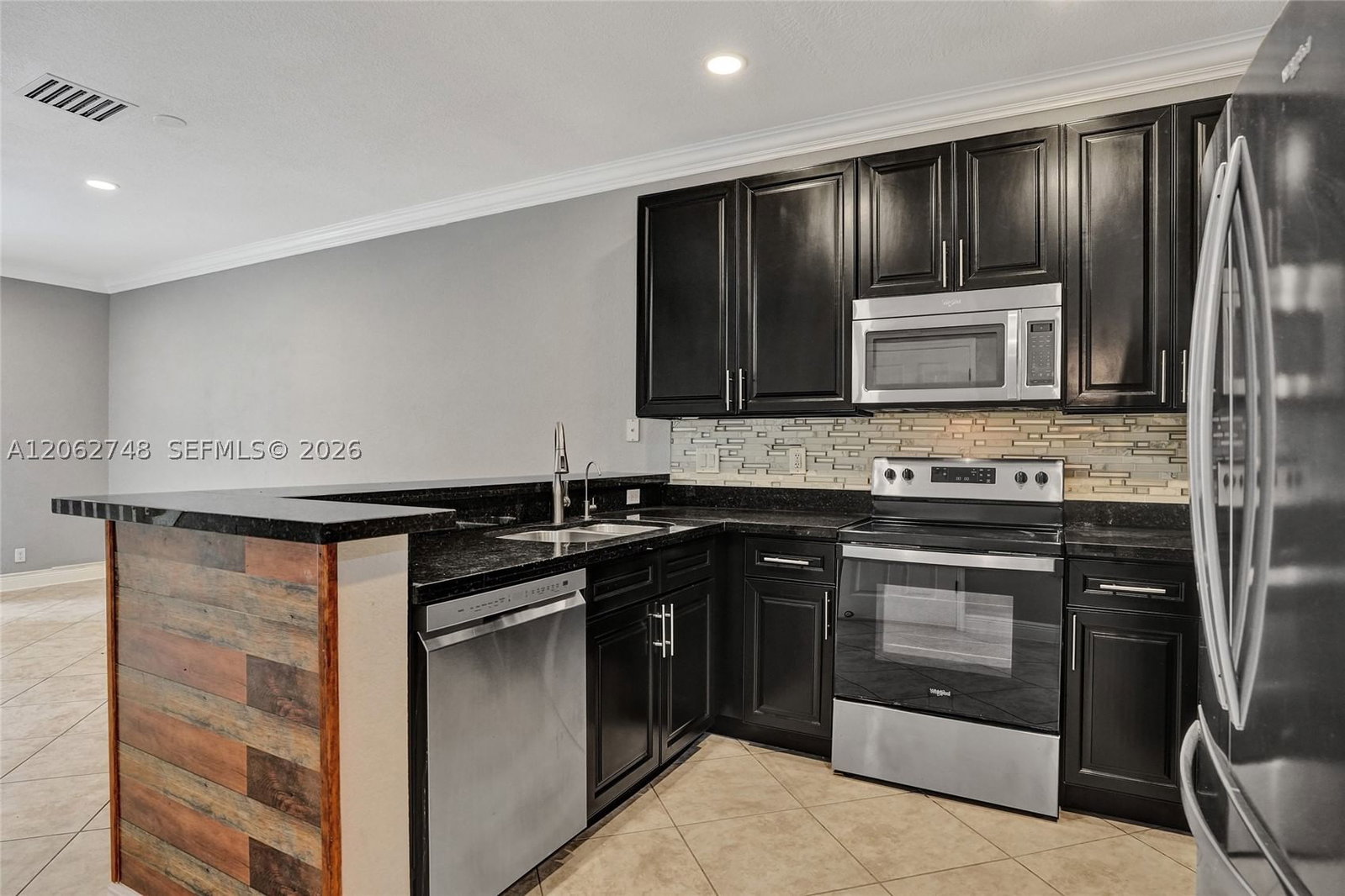 Real estate property located at 3612 13th St, Broward, Georgetown, Lauderhill, FL